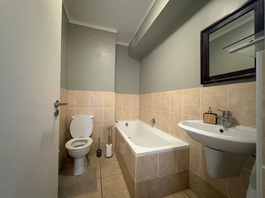 2 Bedroom Property for Sale in Claremont Upper Western Cape